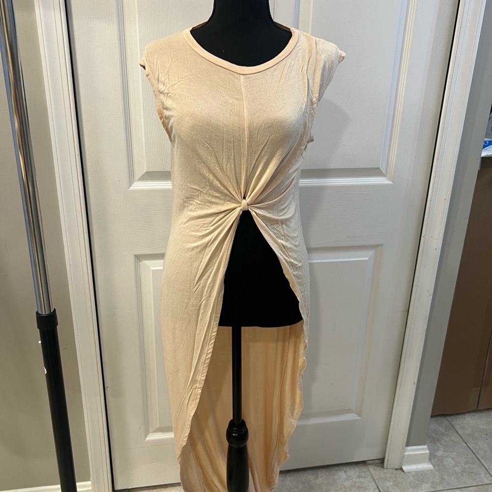 Elegant Cream Women's Blouse